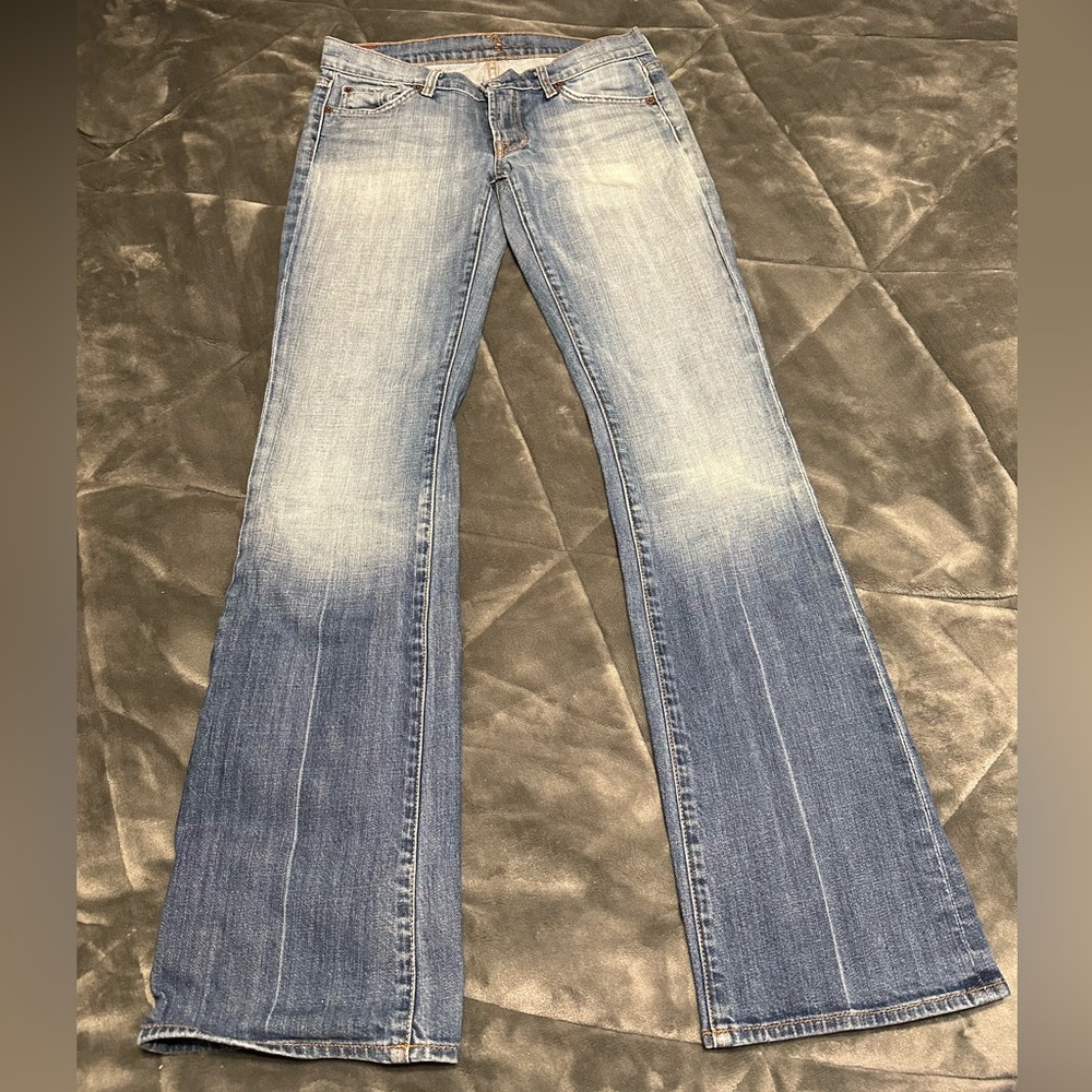 EUC Size 27 7 For All Mankind jeans